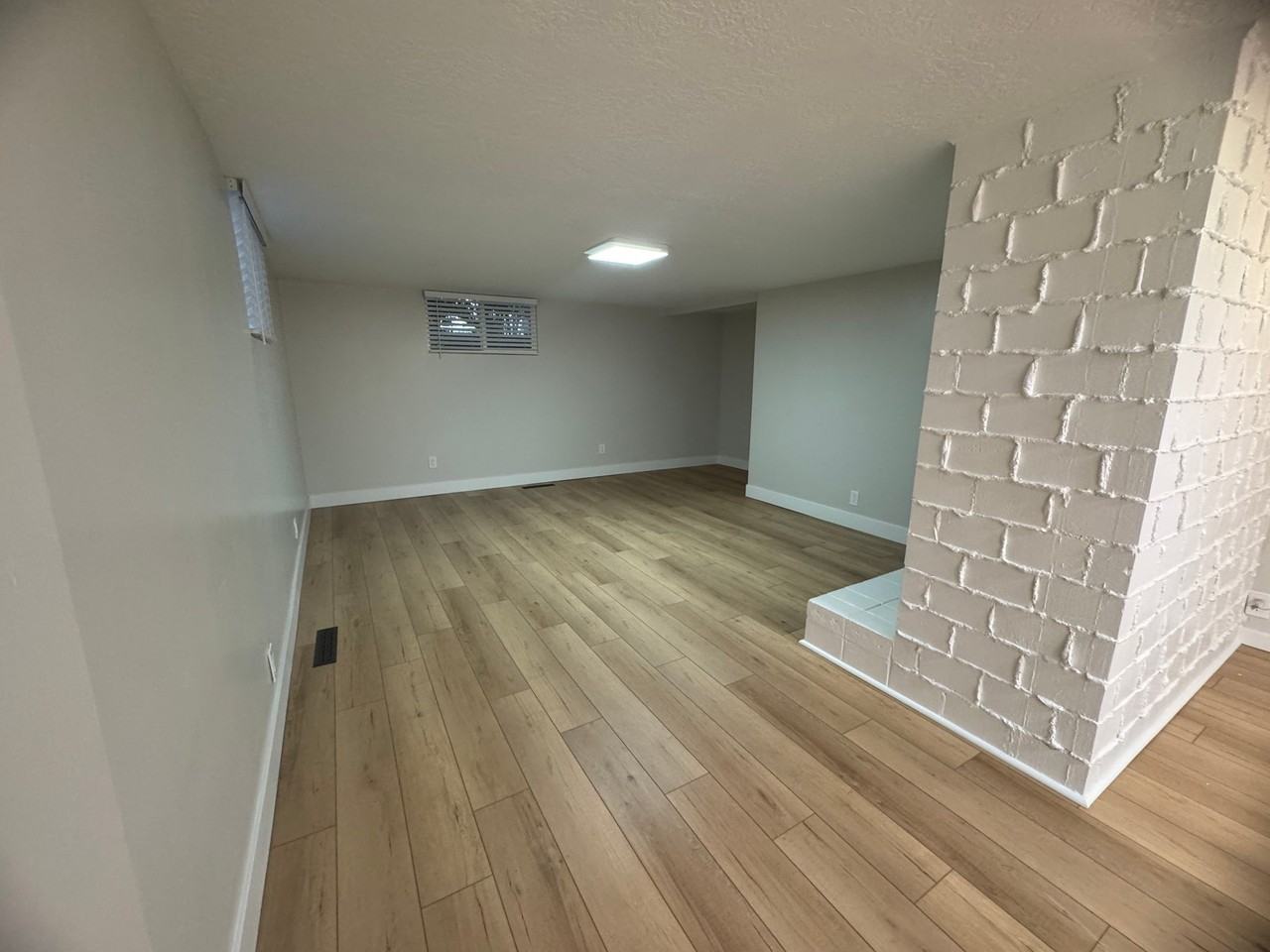 523 E Benbow St #BS - Photo 3 of 8