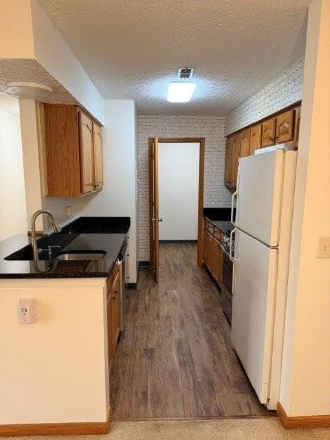 2229 Hedgerow Rd #B - Photo 4 of 20