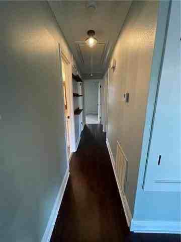 1513 Hudson St - Photo 7 of 15