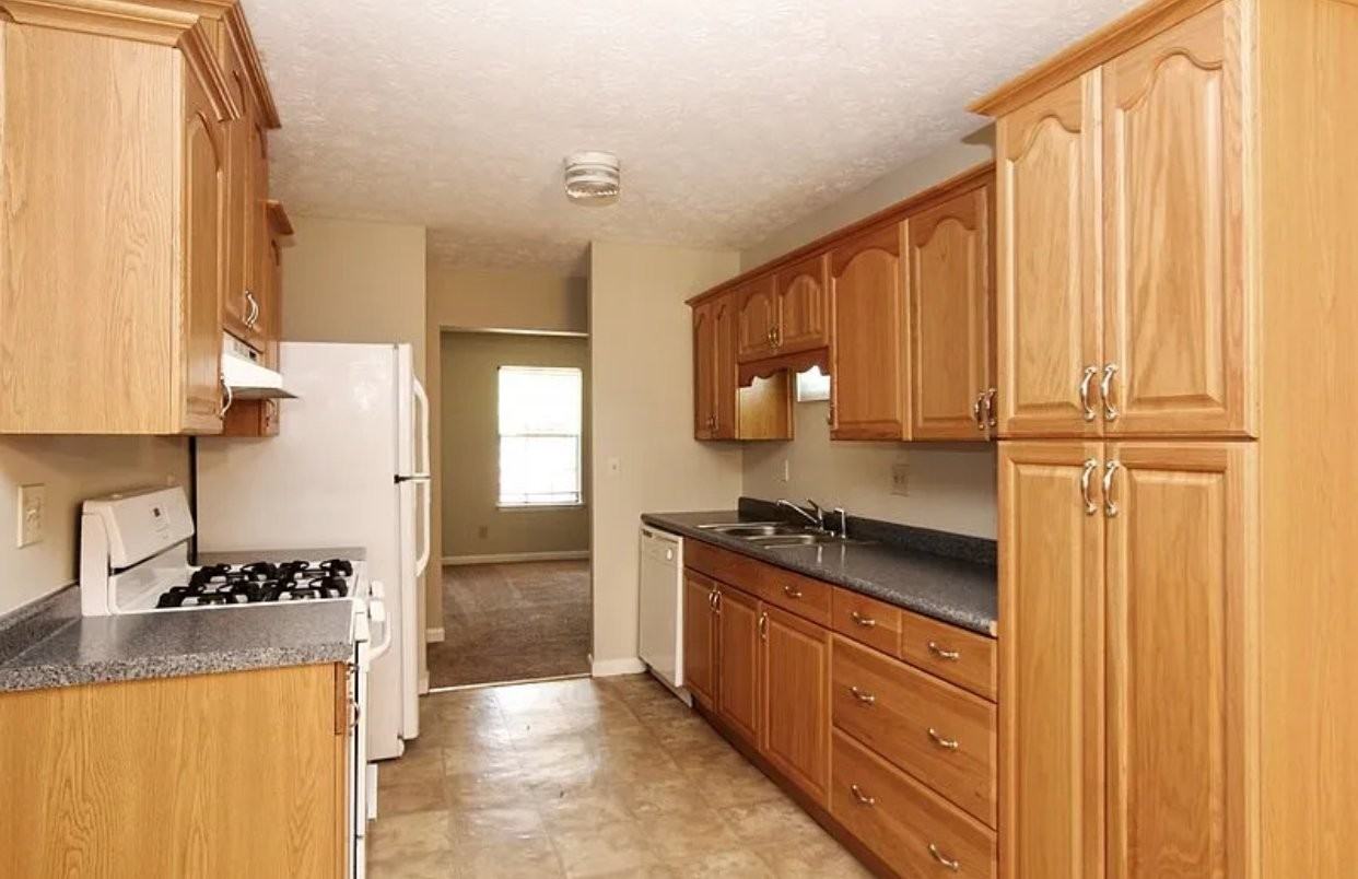 2604 Wildflower Ln #2 - Photo 6 of 11