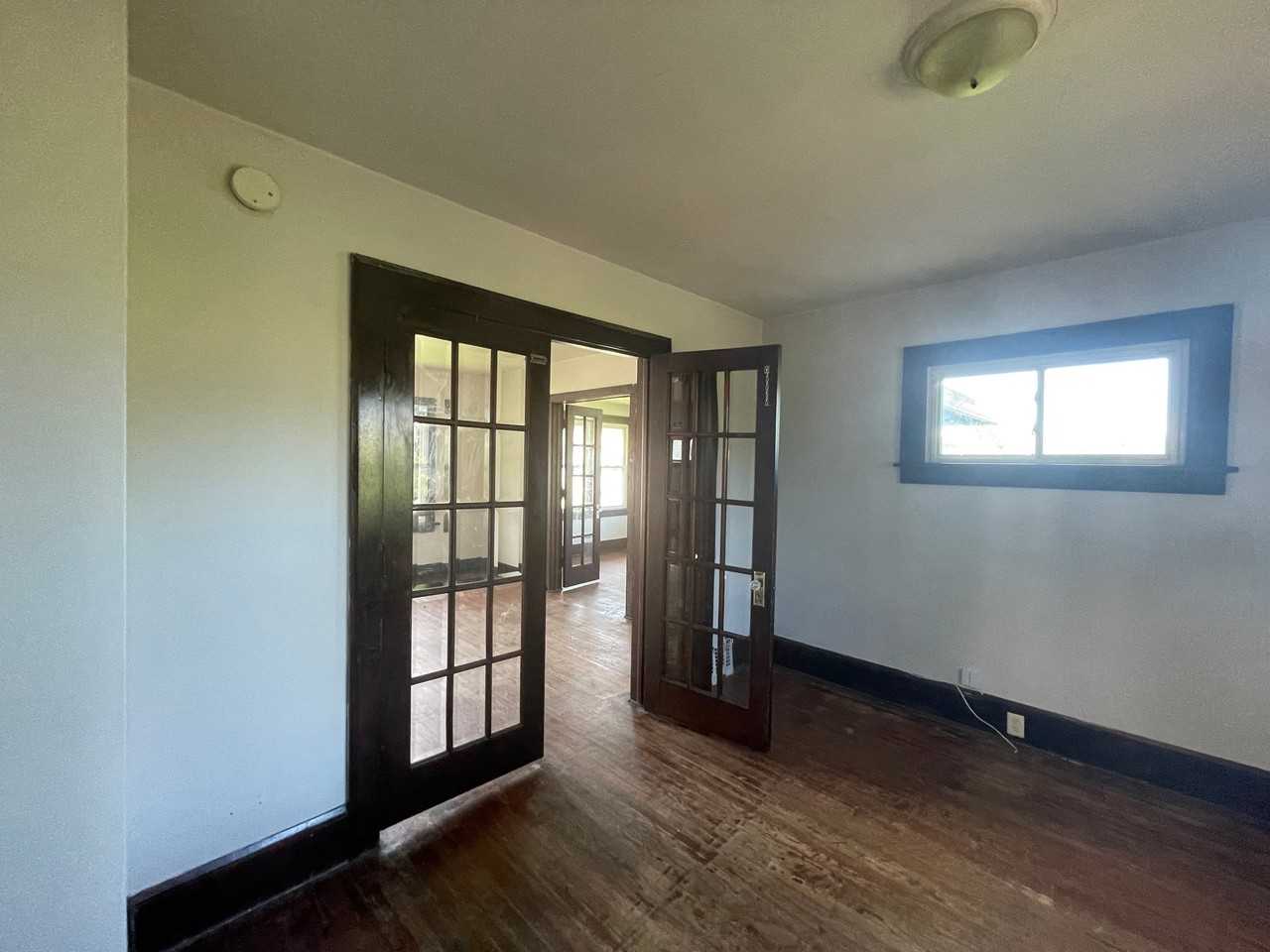 7229 Sheridan Rd - Photo 6 of 20