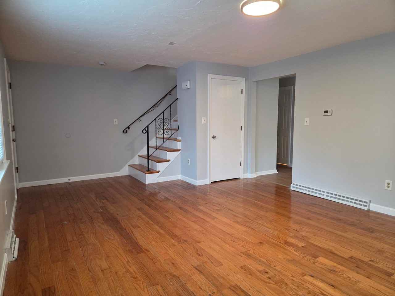 24 Andrea Dr - Photo 4 of 14