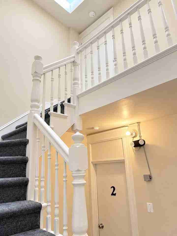 42 Seymour Ave #3 - Photo 5 of 11