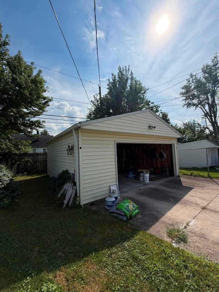 14312 Corridon Ave - Photo 3 of 3