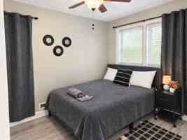 featured image of 4331 Brehms Ln #1