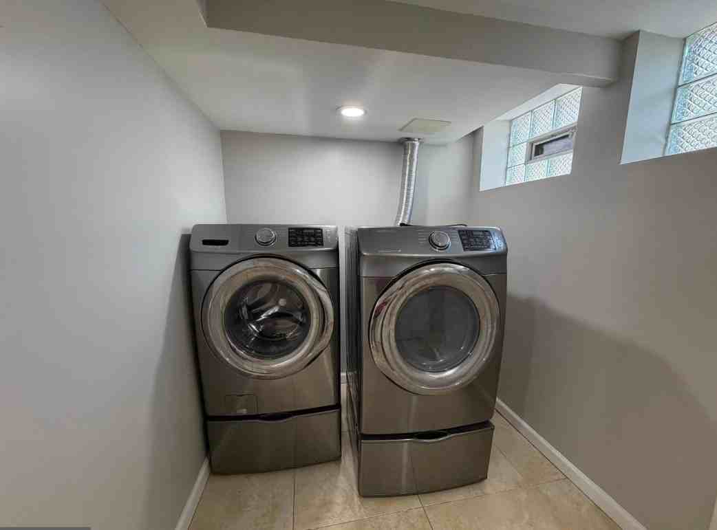 4331 Brehms Ln #2 - Photo 3 of 6