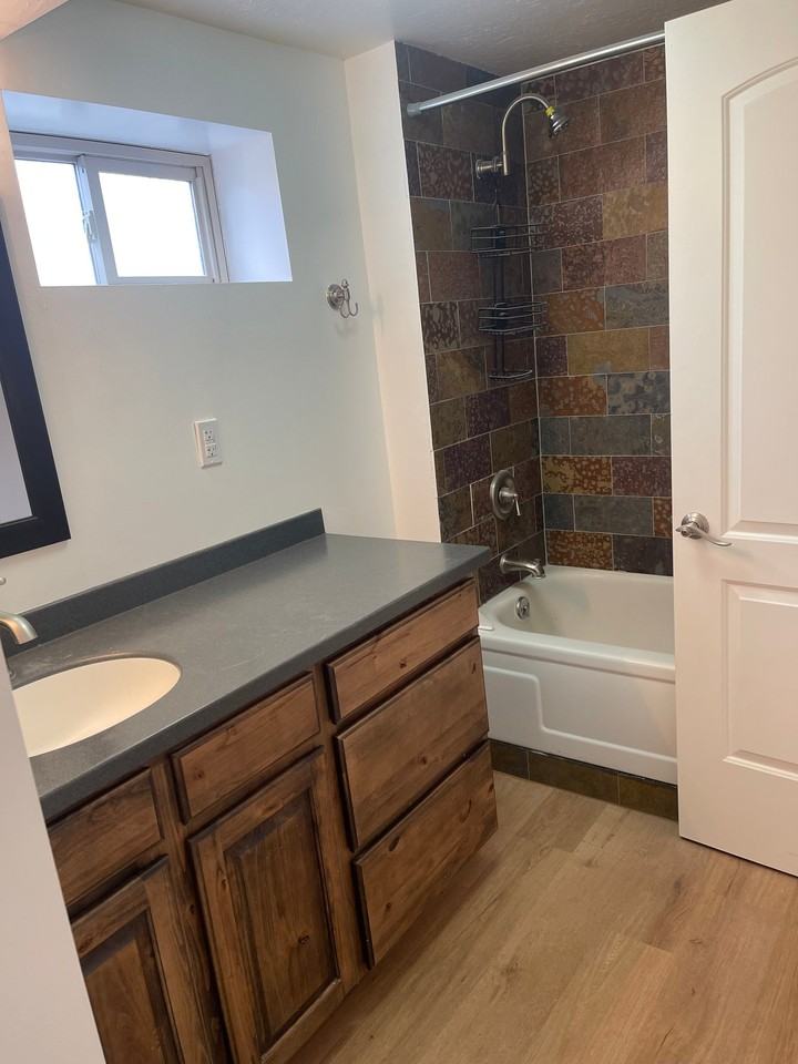 1445 Nw #BS - Photo 3 of 8