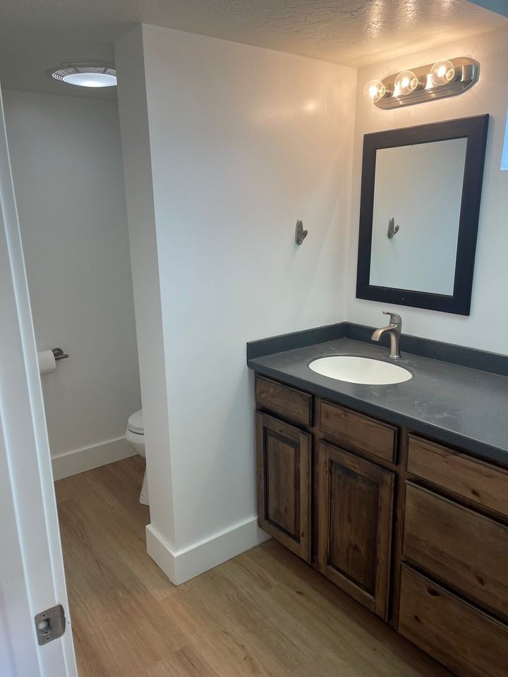 1445 Nw #BS - Photo 4 of 8