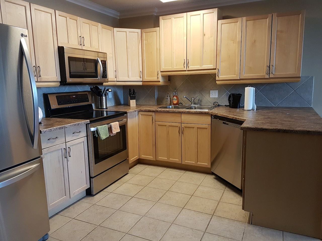 738 Princess Crossing - Photo 4 of 25