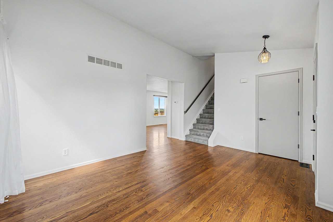 3763 Bucknell Dr #NA - Photo 2 of 20