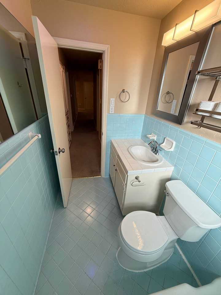 3009 N Woodcrest Dr #NA - Photo 6 of 17