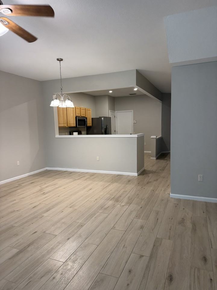 26530 Chimney Spire Ln #26530 - Photo 3 of 4