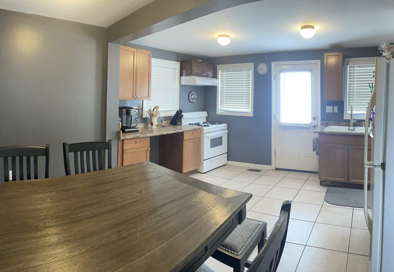 242 Church St #1 - Photo 5 of 12