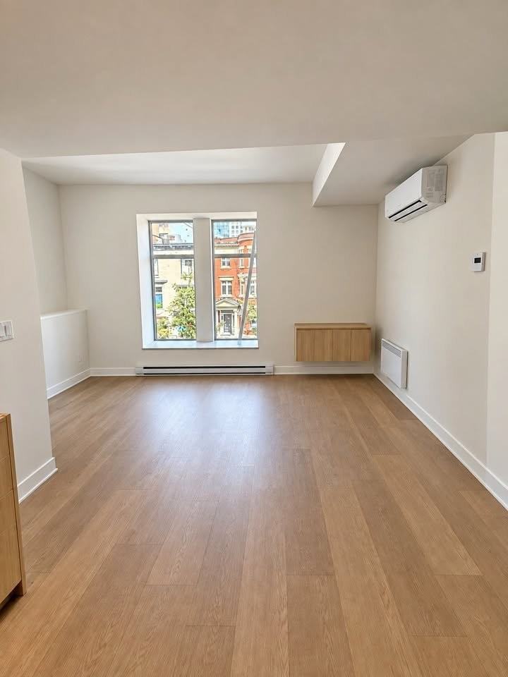 2020 Rue Crescent - Photo 2 of 5