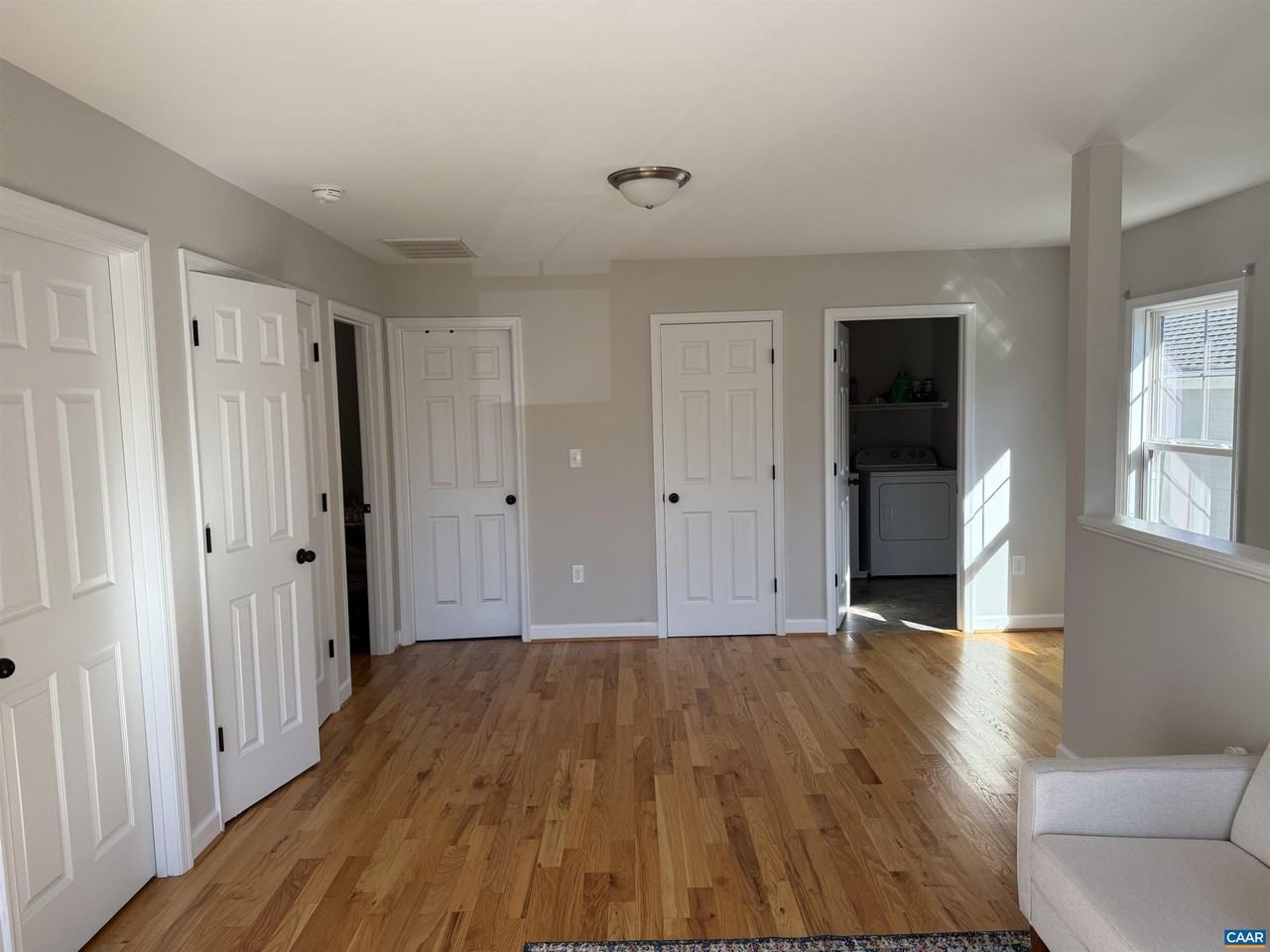 124 Summit St #A - Photo 6 of 15