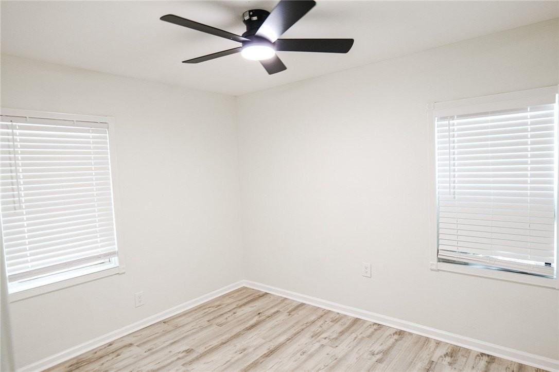 1509 Devon Dr - Photo 5 of 26