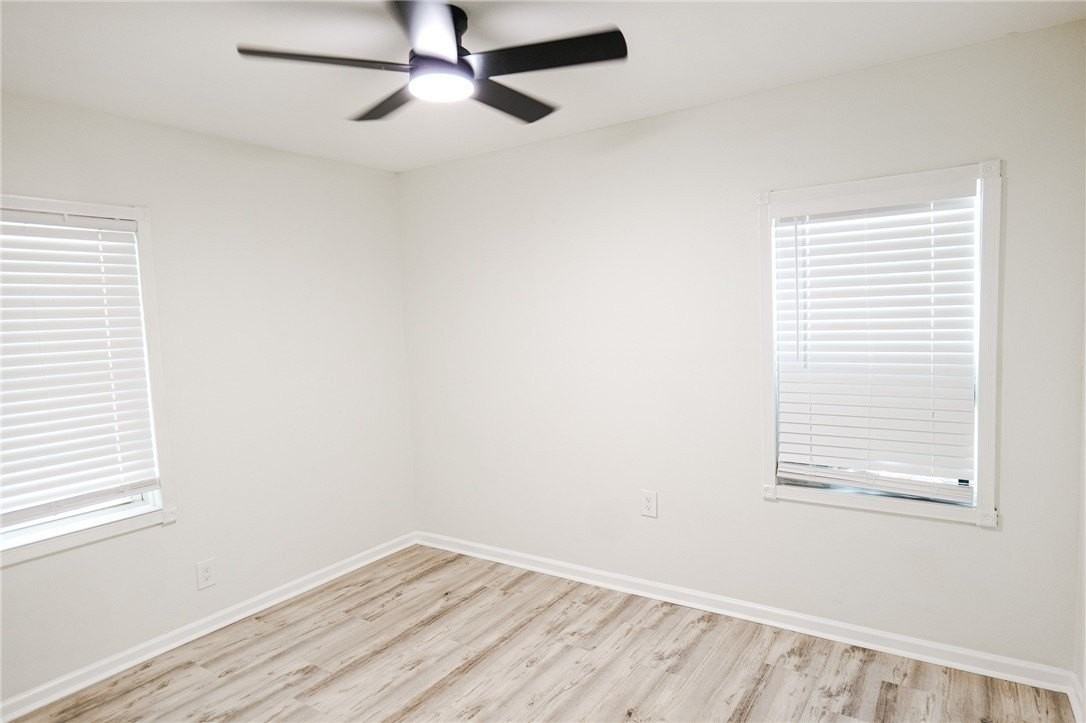 1509 Devon Dr - Photo 6 of 26