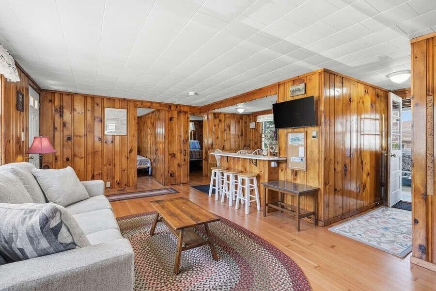 21 Chadwell Ave - Photo 4 of 23