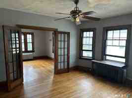 featured image of 35 Woodmere Rd