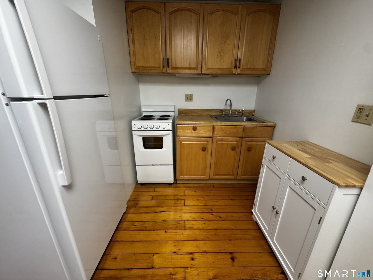 104 High St - Photo 6 of 10