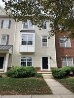 featured image of 319 S Parkway Dr #1