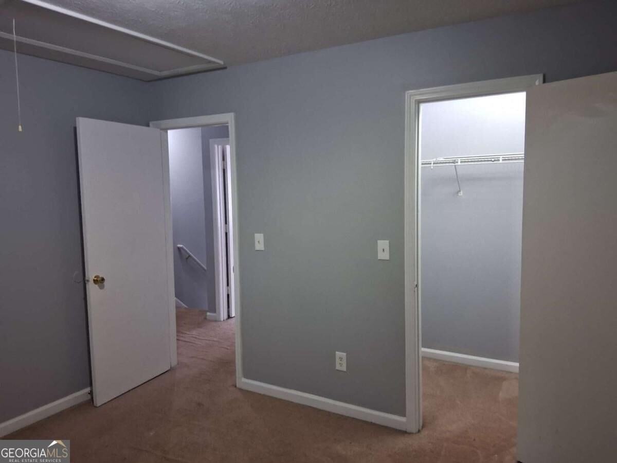 209 E Wilson St #31 - Photo 7 of 13