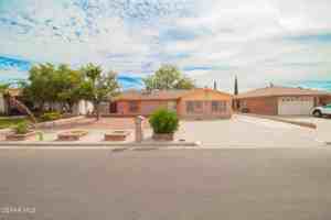 featured image of 1736 Bing Crosby Dr