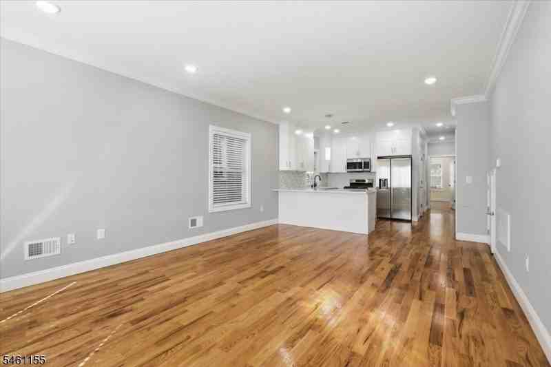 109 N 2nd St #1 - Photo 5 of 25