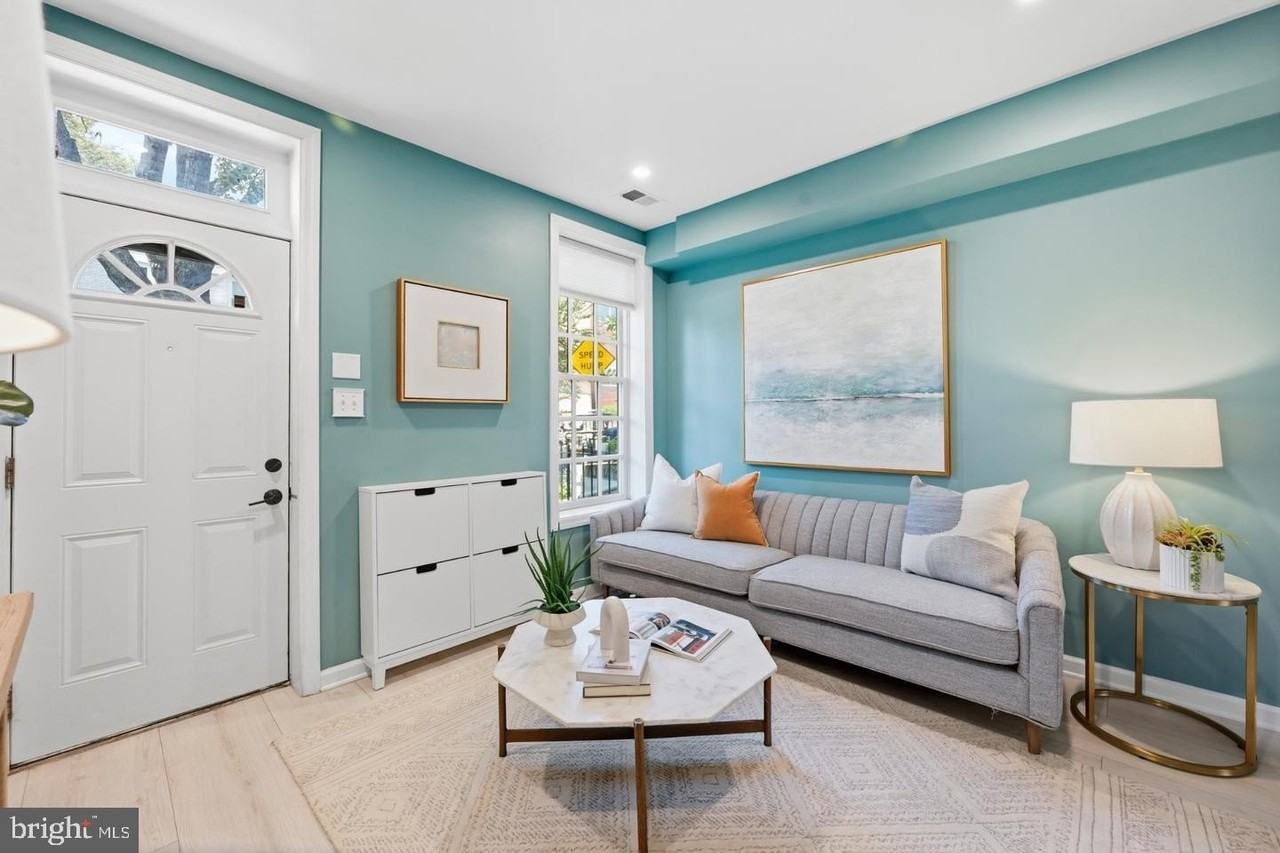 705 18th St Ne - Photo 4 of 24