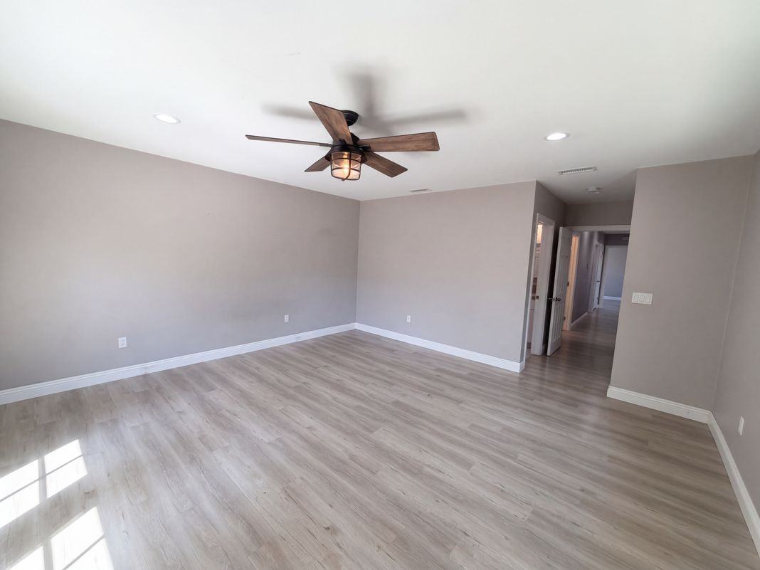 1844 Fleming Street - Photo 3 of 14