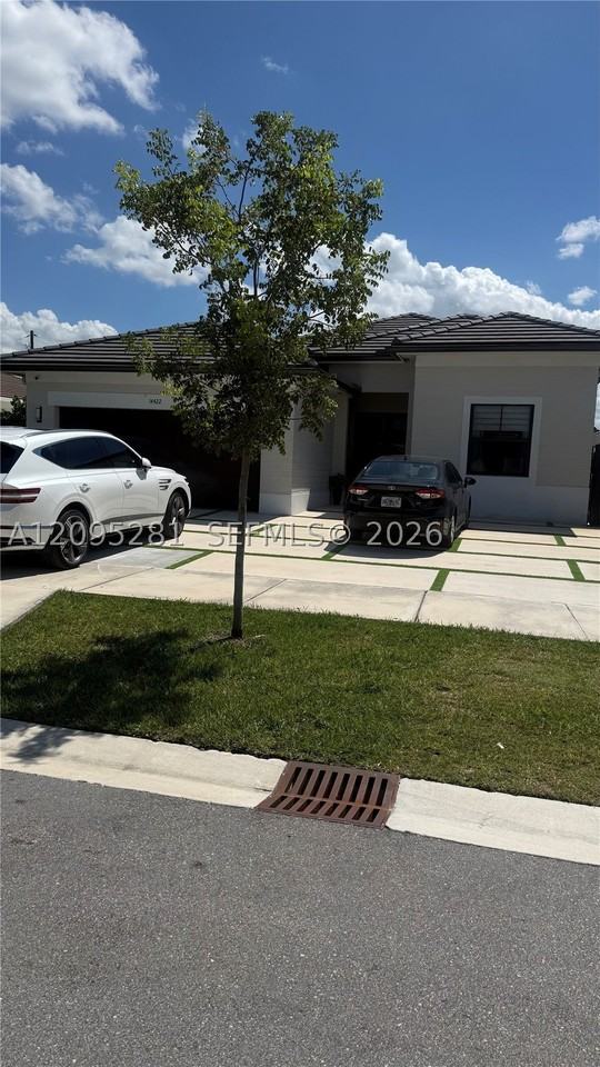 14422 Sw 18th St - Photo 3 of 50
