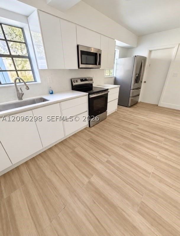 1022 Sw 12th St #B - Photo 5 of 11
