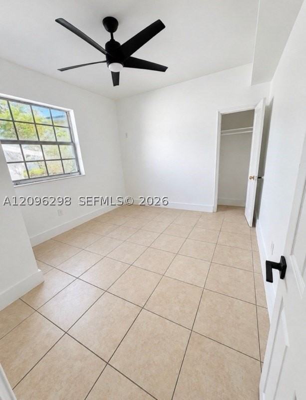1022 Sw 12th St #B - Photo 6 of 11