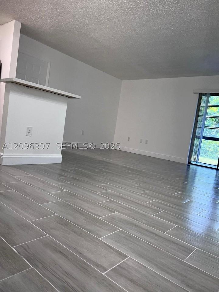 19055 Nw 62nd Ave #111 - Photo 7 of 26