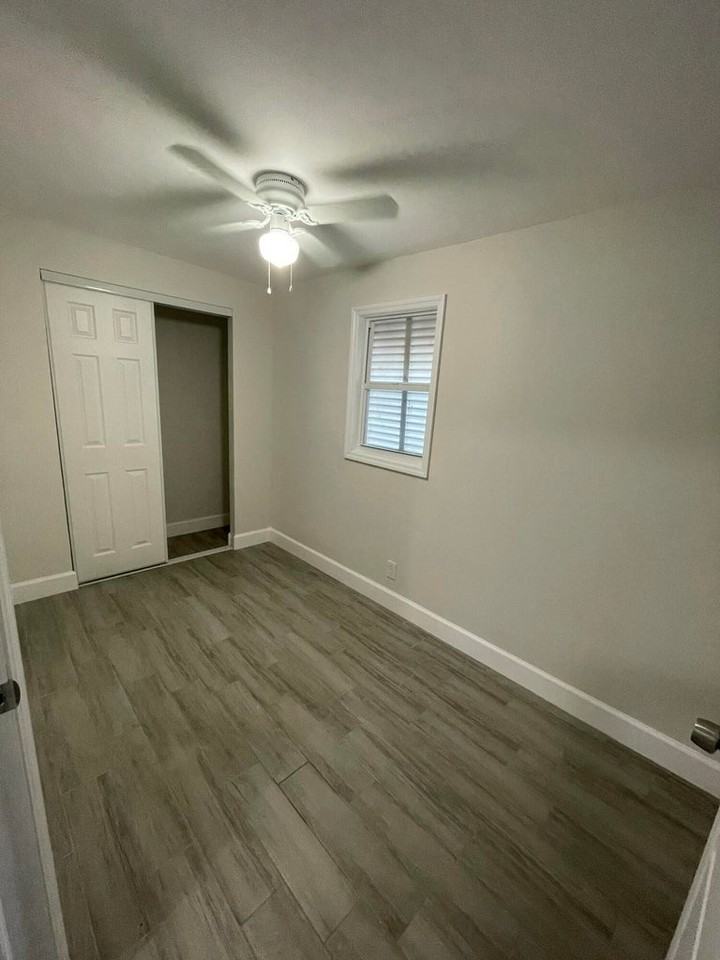 312 Ne 8th St - Photo 6 of 6
