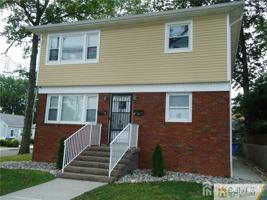 featured image of 207 Avenel St