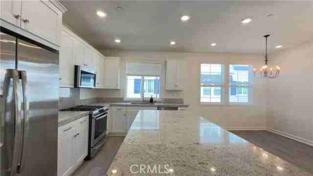 4333 Canyon Coral Ln - Photo 3 of 8