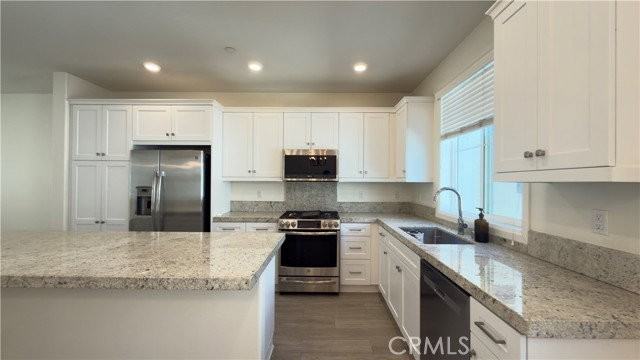4333 Canyon Coral Ln - Photo 4 of 8