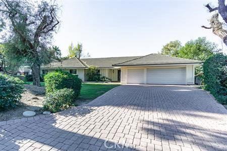 2921 Juanita Pl - Photo 4 of 8