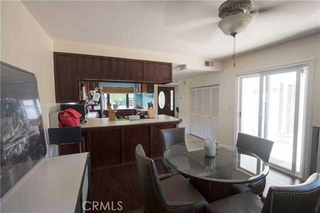 2474 Rue De Cannes - Photo 2 of 8