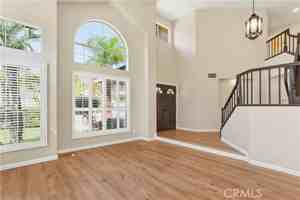 featured image of 5305 Los Monteros