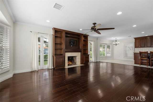 1345 S Parton St - Photo 2 of 8