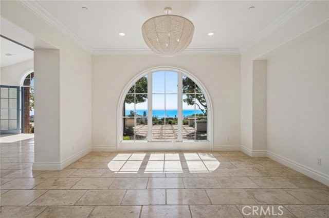 28 Cliffhouse Blf - Photo 5 of 8