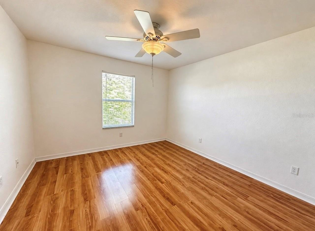 5090 Ne 122nd Blvd - Photo 7 of 18