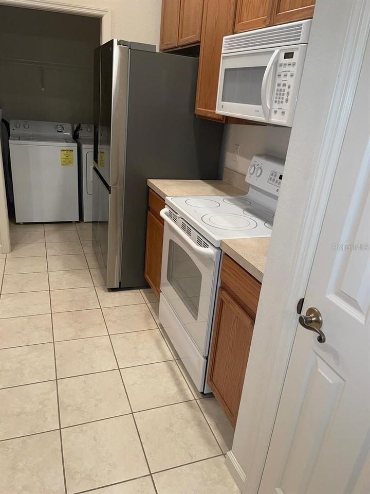 3025 Greystone Loop #208 - Photo 3 of 14