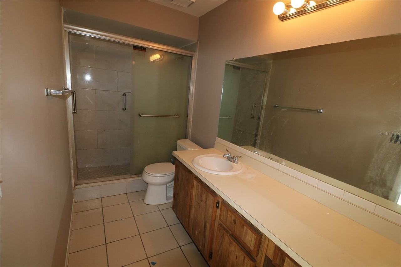 5018 Oakshire Dr - Photo 5 of 29