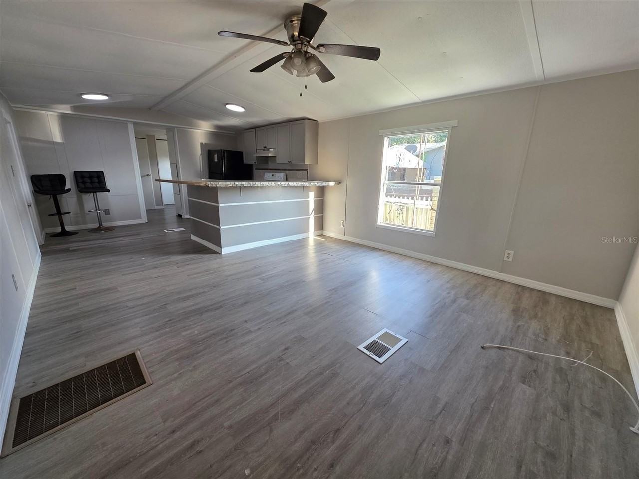 14900 Porter St - Photo 6 of 22