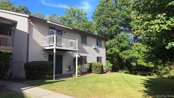 featured image of 384 Concord Ln