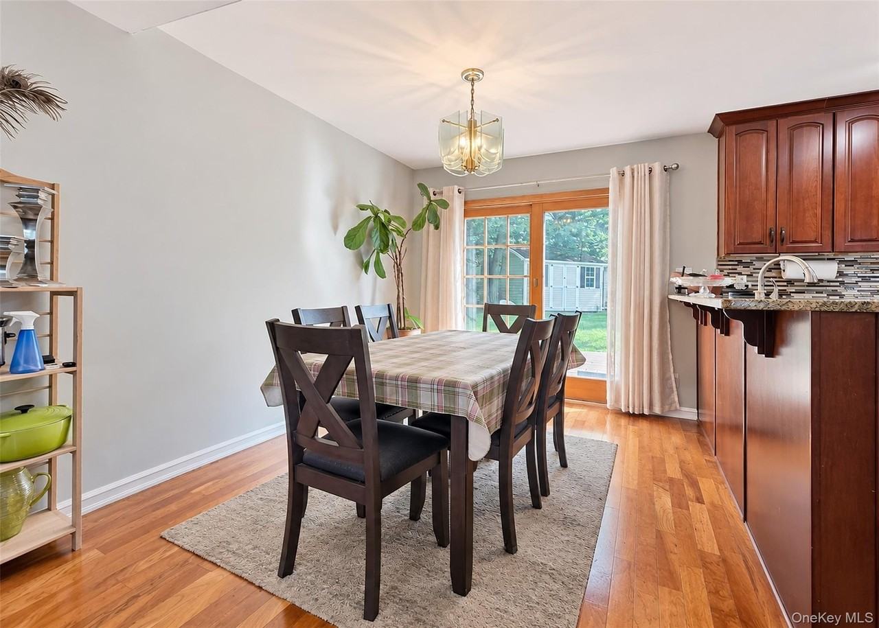 20 Bradbury Ct - Photo 6 of 16