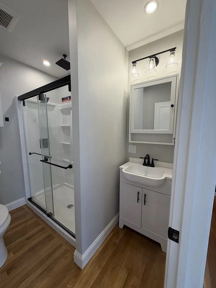 13 Ebbett Ave #13 - Photo 2 of 8